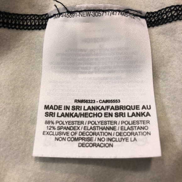 NWOT Nike Pro Half Zip Fleece Lined Pullover - Picture 7 of 7